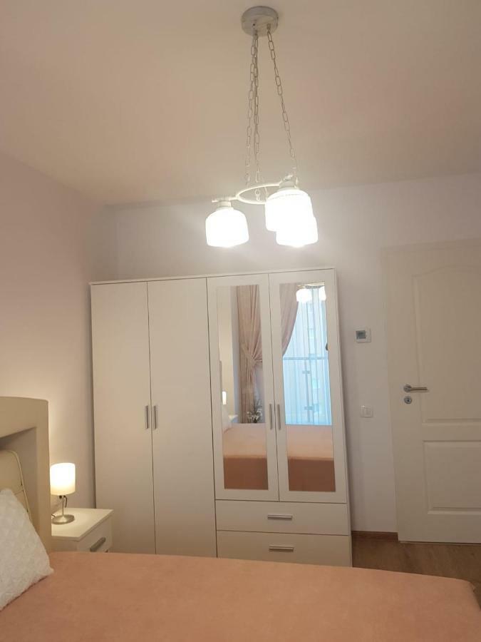 Apartament Monadin 3 布拉索夫 外观 照片