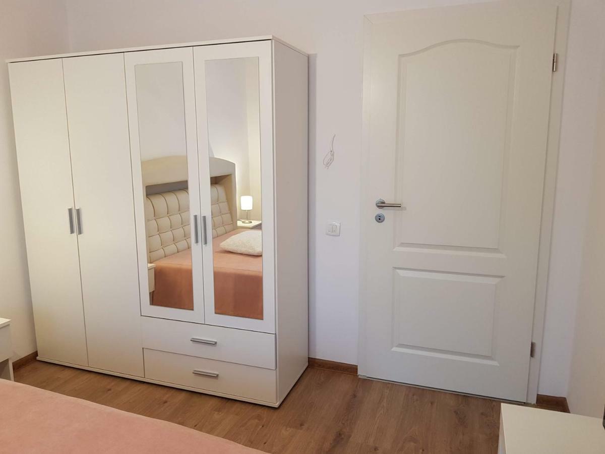 Apartament Monadin 3 布拉索夫 外观 照片