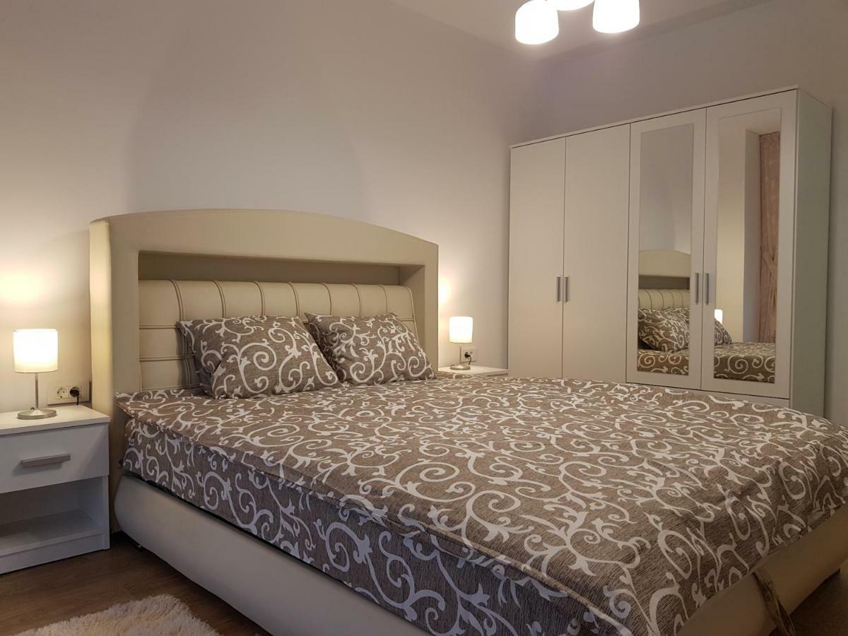 Apartament Monadin 3 布拉索夫 外观 照片
